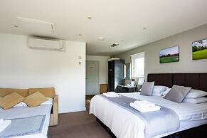 The Vale Golf and Country Club