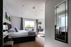 The Vale Golf and Country Club