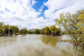 The Vale Golf and Country Club