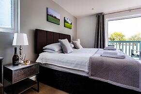 The Vale Golf and Country Club