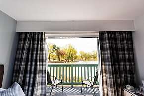 The Vale Golf and Country Club