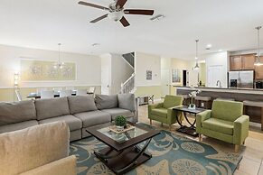 Modern 8BR Home With Private Pool and hot tub