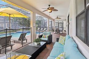 Modern 8BR Home With Private Pool and hot tub