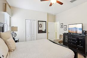 Modern 8BR Home With Private Pool and hot tub