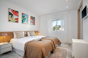 Genteel Home Royal Gardens Marbella