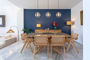 Genteel Home Royal Gardens Marbella