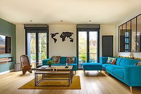 Paris Garden River residence