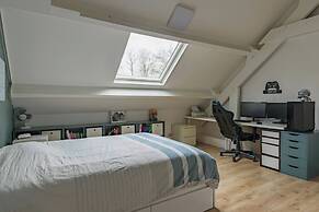 Paris Garden River residence