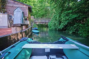 Paris Garden River residence