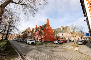 Huswell - Architect gem in the Heart of Ghent