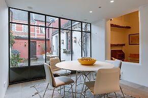 Huswell - Architect gem in the Heart of Ghent