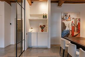 Huswell - Architect gem in the Heart of Ghent