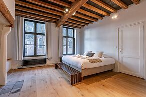 Huswell - Architect gem in the Heart of Ghent