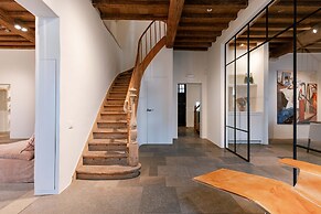 Huswell - Architect gem in the Heart of Ghent