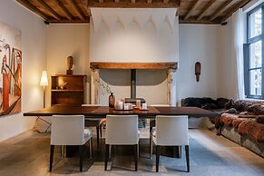 Huswell - Architect gem in the Heart of Ghent