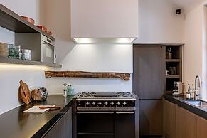 Huswell - Architect gem in the Heart of Ghent