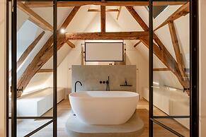 Huswell - Architect gem in the Heart of Ghent