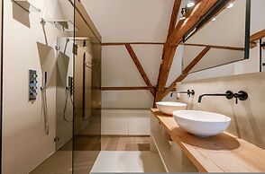 Huswell - Architect gem in the Heart of Ghent