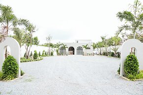 De KT Villa Kampot