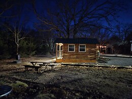 #4 - Amish Log Camping Cabin Walk To The Water Cabin
