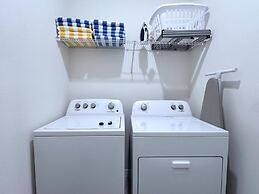 Beautiful 5 Bed Pool Home With Game Room-7543ol 5 Bedroom Home