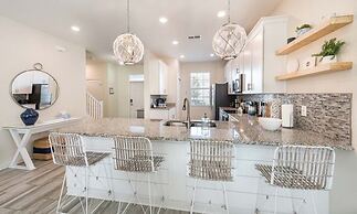 Spacious 5 Bed Pool Home With Game Room-1544mvd 5 Bedroom Home