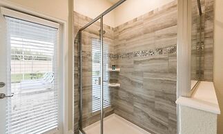 Spacious 5 Bed Pool Home With Game Room-1544mvd 5 Bedroom Home