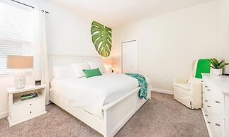 Spacious 5 Bed Pool Home With Game Room-1544mvd 5 Bedroom Home