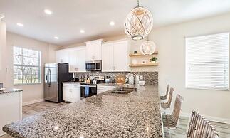 Spacious 5 Bed Pool Home With Game Room-1544mvd 5 Bedroom Home