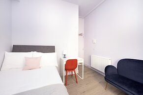 JOIVY Superb Studio near The Meadows