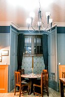 Hillside Hotel & Restaurant