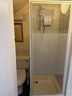 Hillside Hotel & Restaurant