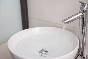 Infinity HaNoi Hotel & Travel