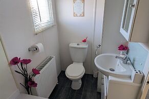 Beachcomber Cabin, Dog Friendly - Anderby Creek