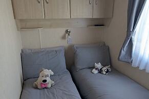 Beachcomber Cabin, Dog Friendly - Anderby Creek