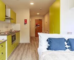 Student Only The Barn