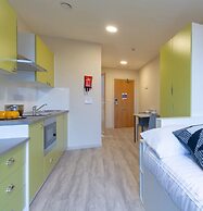 Student Only The Barn