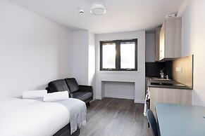 JOIVY Chic Studio near Holyrood Park