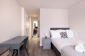 JOIVY Chic Studio near Holyrood Park