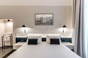 Ad Aram Suites