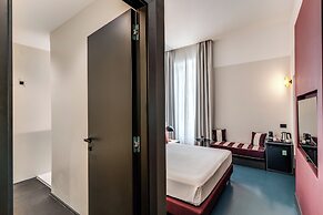 Ad Aram Suites
