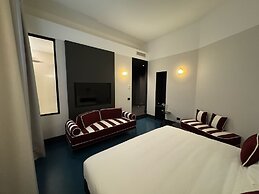 Ad Aram Suites