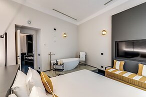Ad Aram Suites