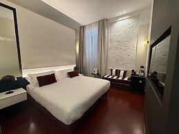 Ad Aram Suites