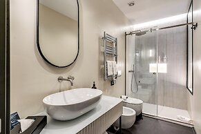 Ad Aram Suites