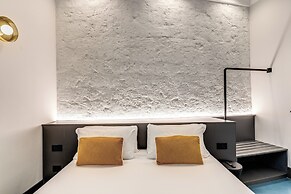 Ad Aram Suites