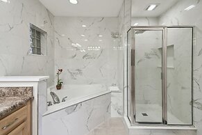 Your Florida Paradise Home New 3 BR Pool