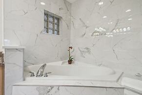 Your Florida Paradise Home New 3 BR Pool