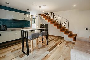 Nomadic Suites