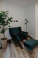 Nomadic Suites